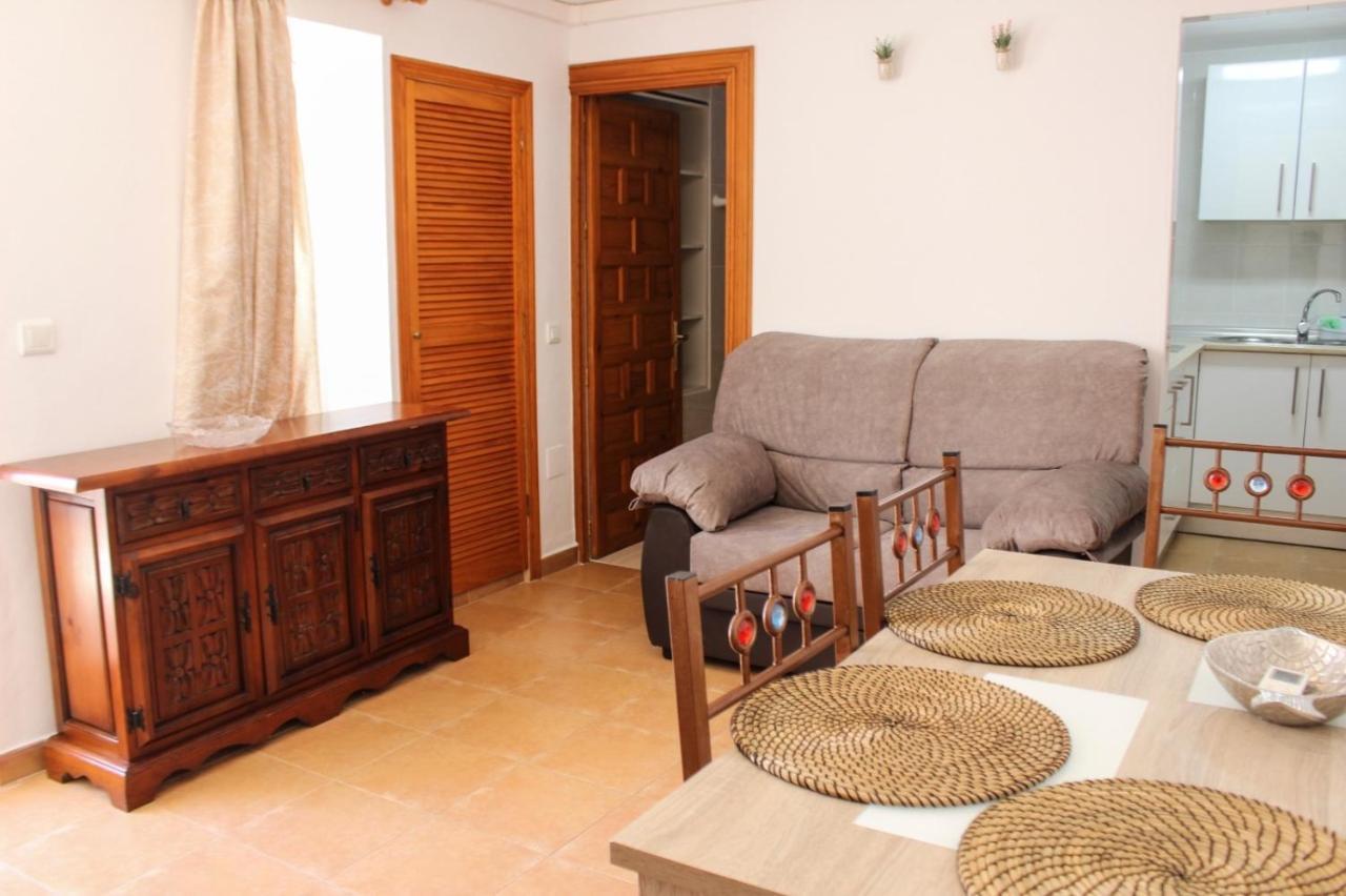 Apartamentos La Mar Chica ベナルマデナ エクステリア 写真