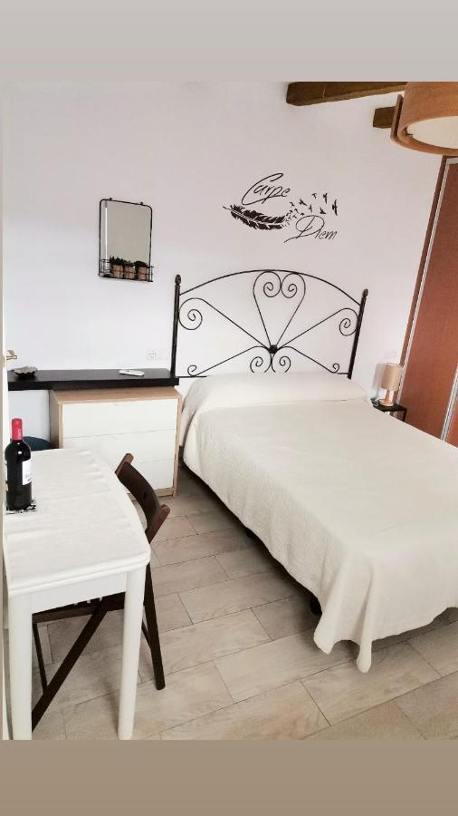 Apartamentos La Mar Chica ベナルマデナ エクステリア 写真